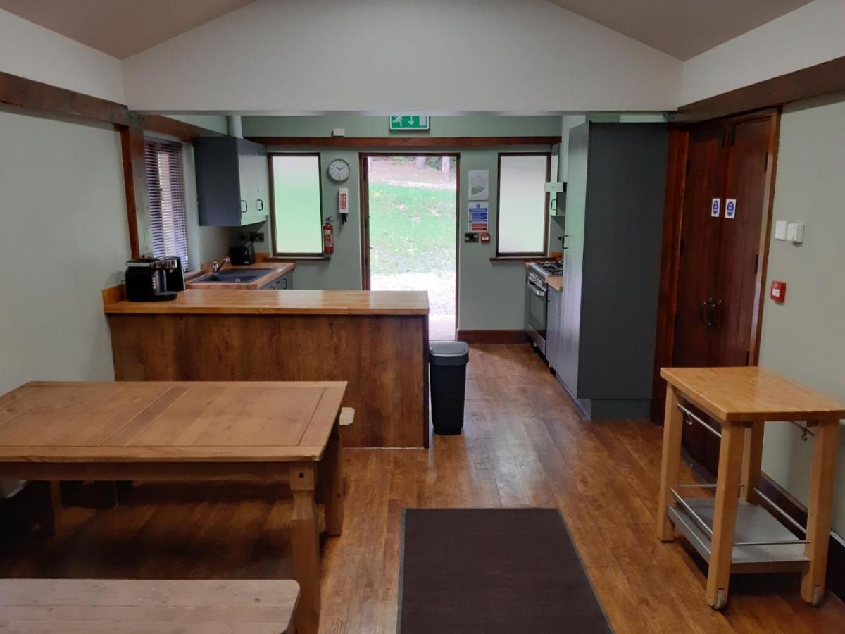 Wyldwood Lodge Cheadle  Buitenkant foto
